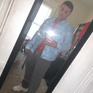 Meet your Posher, Jeremiah